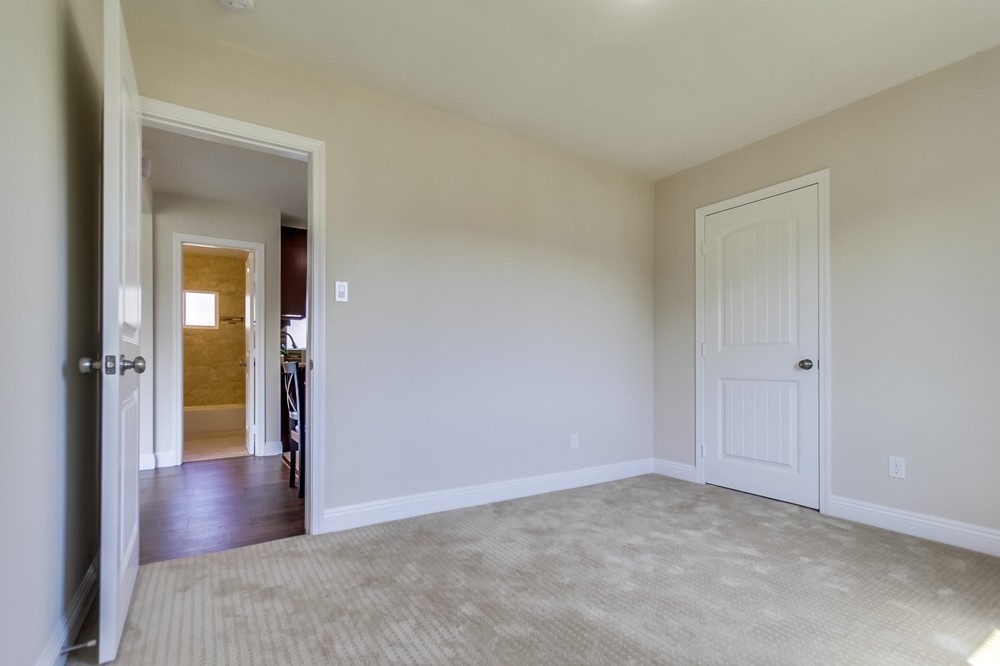 Virtual tour photo 16 of 29 for 3520 Acacia Street