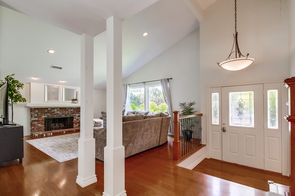 Virtual tour photo 8 of 108 for 3520 Vista De La Orilla