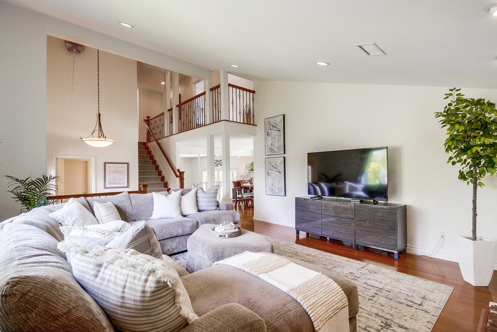Virtual tour photo 13 of 108 for 3520 Vista De La Orilla