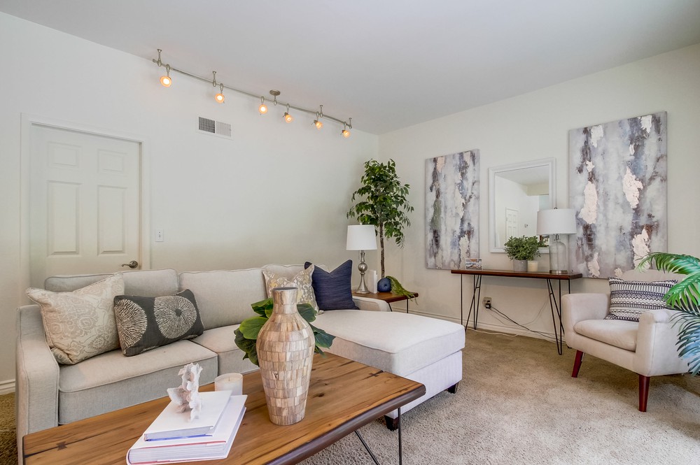 Virtual tour photo 18 of 108 for 3520 Vista De La Orilla