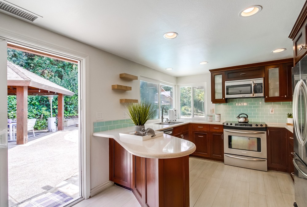 Virtual tour photo 31 of 108 for 3520 Vista De La Orilla
