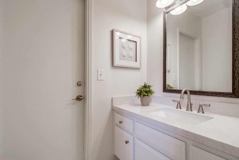 Virtual tour photo 37 of 108 for 3520 Vista De La Orilla