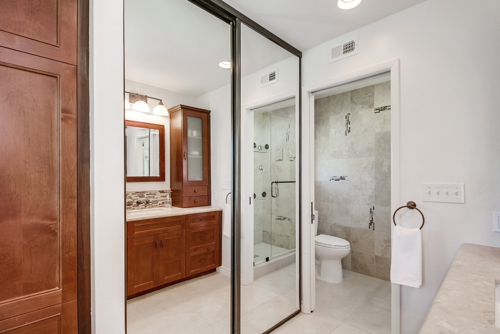 Virtual tour photo 44 of 108 for 3520 Vista De La Orilla