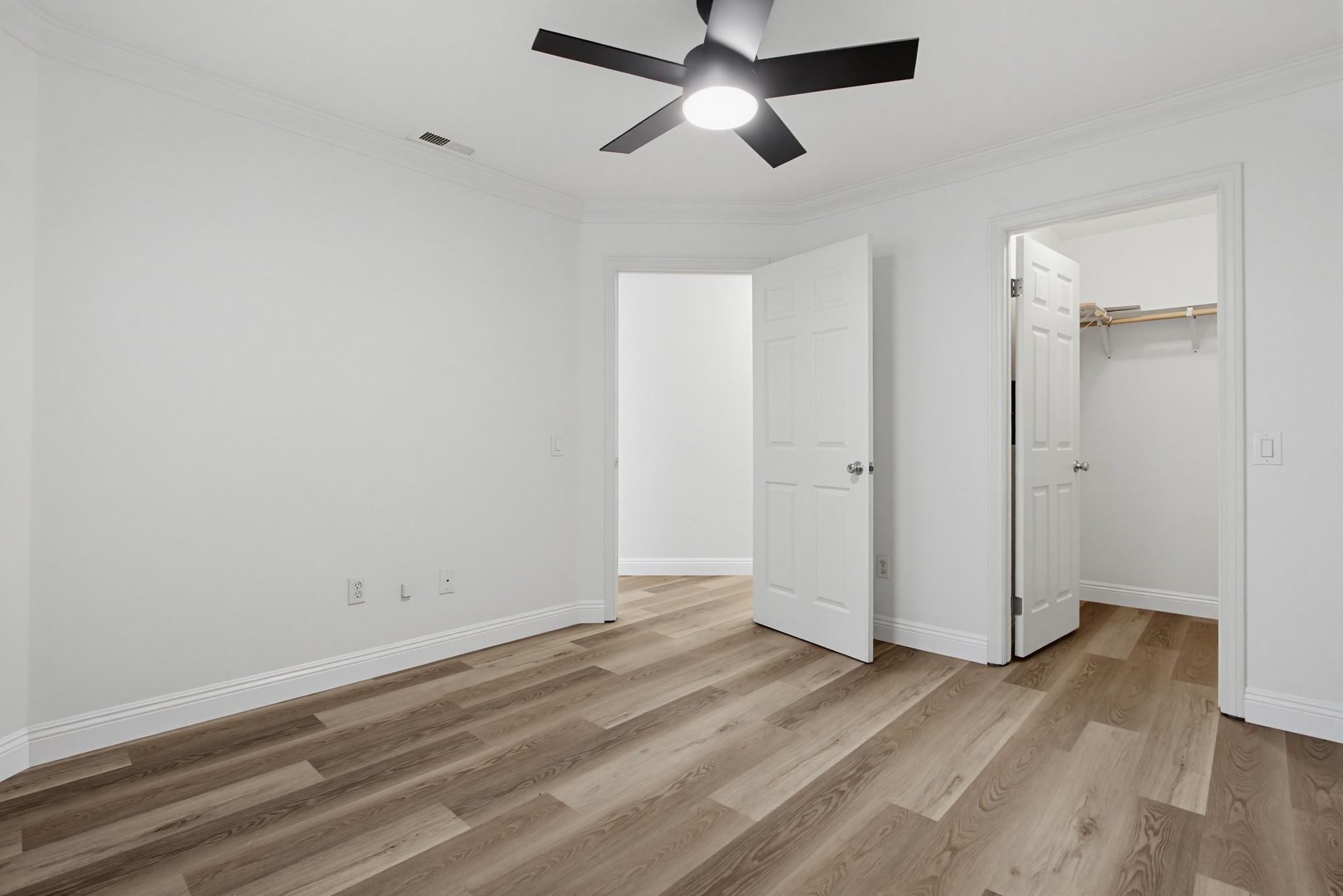 Virtual tour photo 32 of 36 for 3521 Paseo De Elenita Unit 169