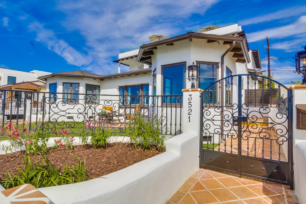Virtual tour photo 6 of 114 for 3521 Riviera Dr
