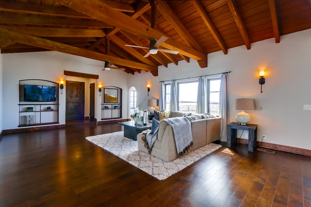 Virtual tour photo 23 of 114 for 3521 Riviera Dr