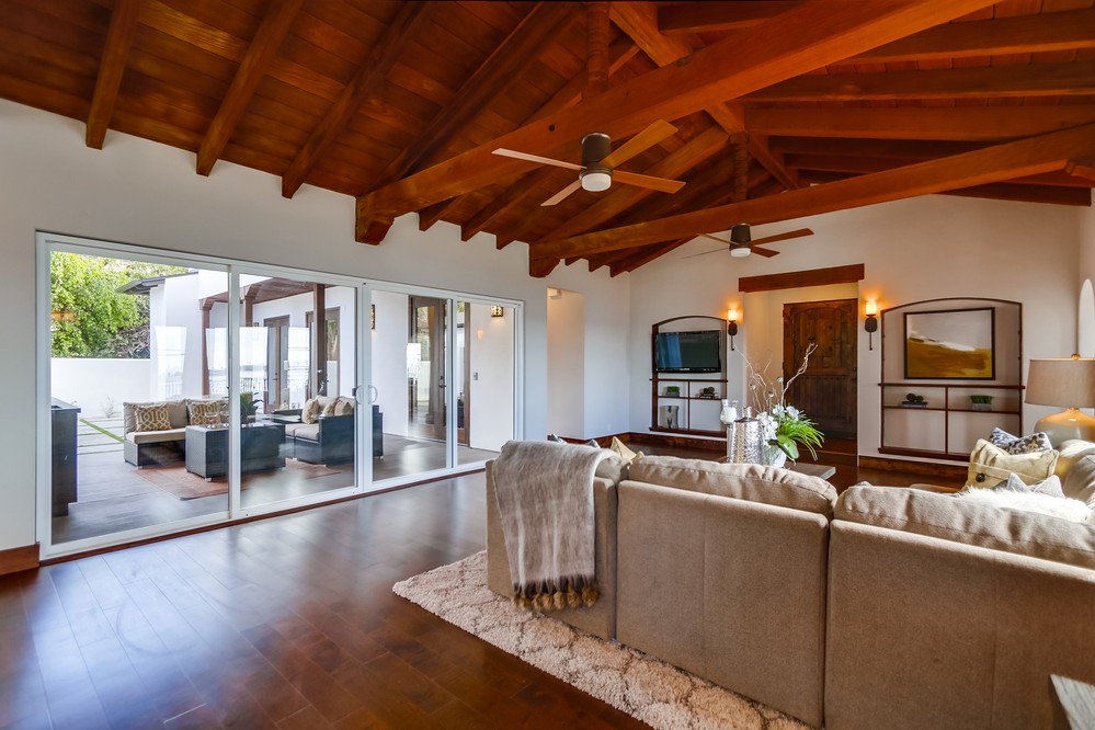 Virtual tour photo 24 of 114 for 3521 Riviera Dr