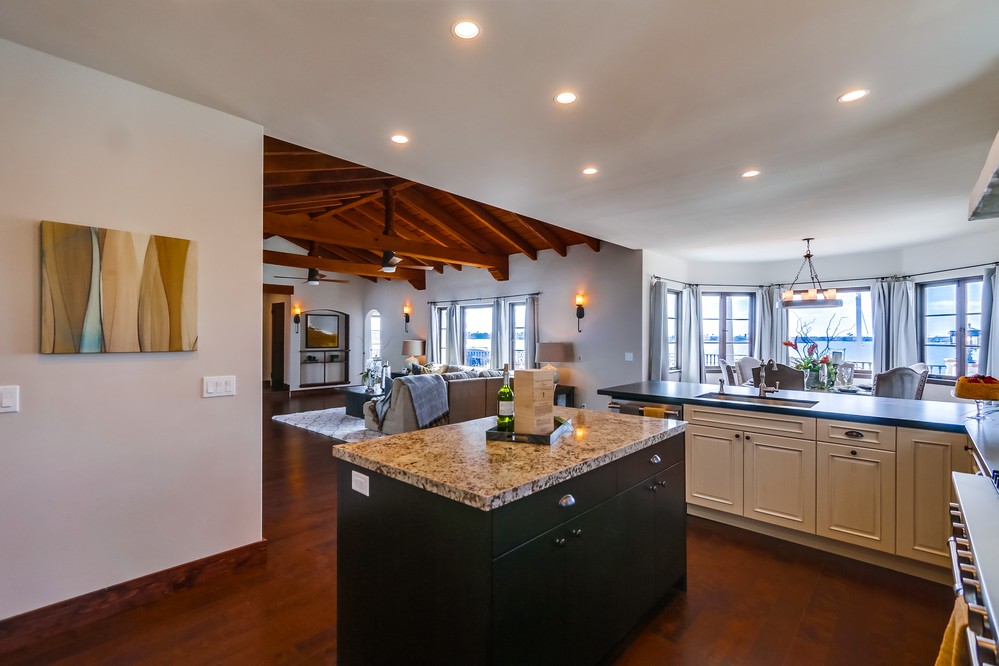 Virtual tour photo 37 of 114 for 3521 Riviera Dr