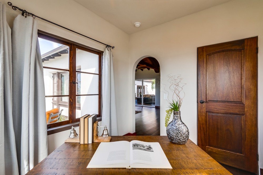 Virtual tour photo 42 of 114 for 3521 Riviera Dr