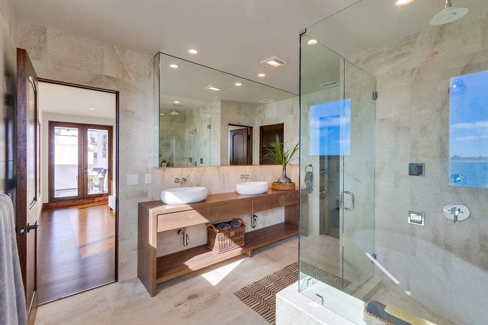 Virtual tour photo 61 of 114 for 3521 Riviera Dr