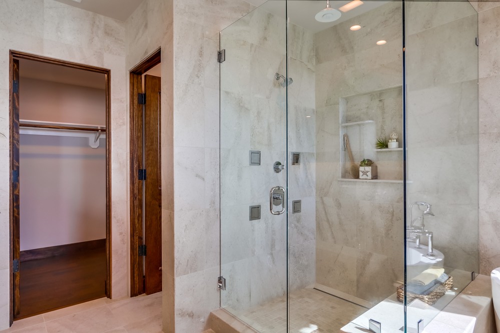Virtual tour photo 65 of 114 for 3521 Riviera Dr