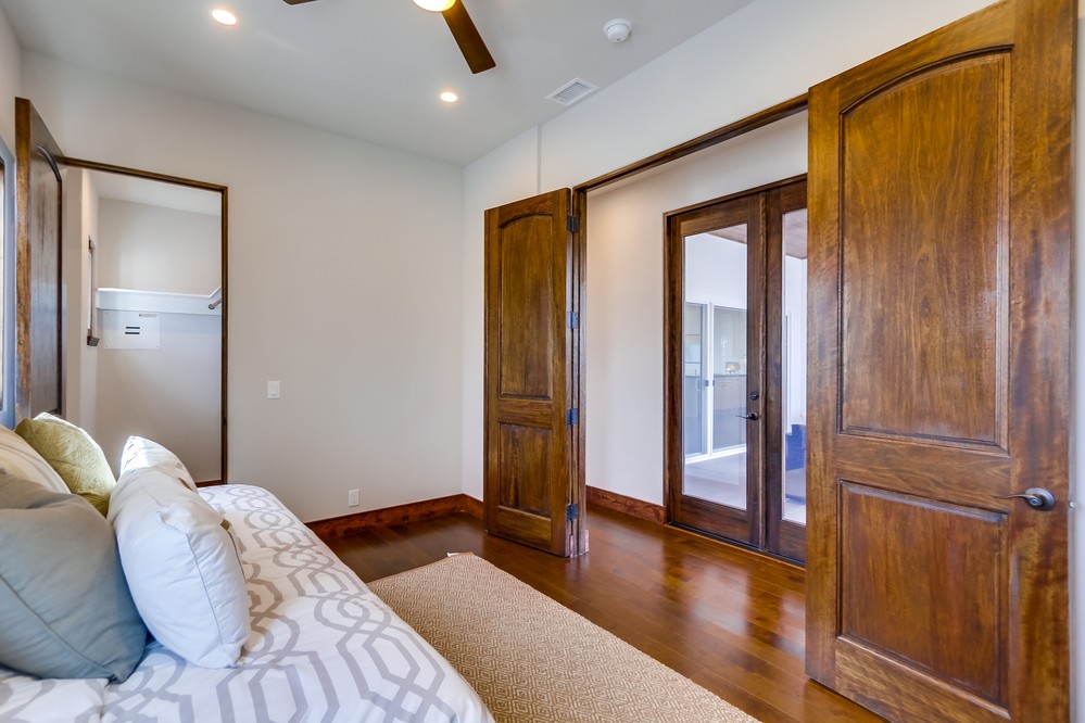 Virtual tour photo 69 of 114 for 3521 Riviera Dr