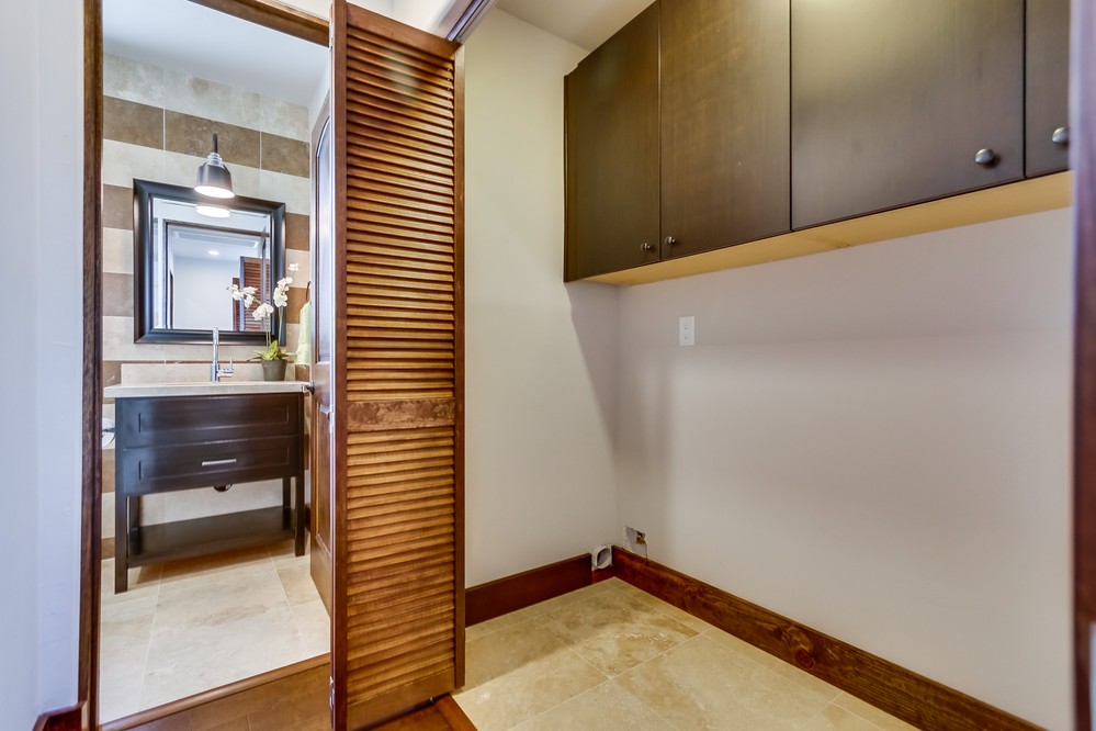 Virtual tour photo 77 of 114 for 3521 Riviera Dr