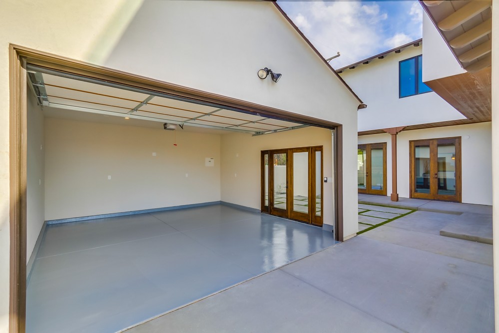 Virtual tour photo 111 of 114 for 3521 Riviera Dr