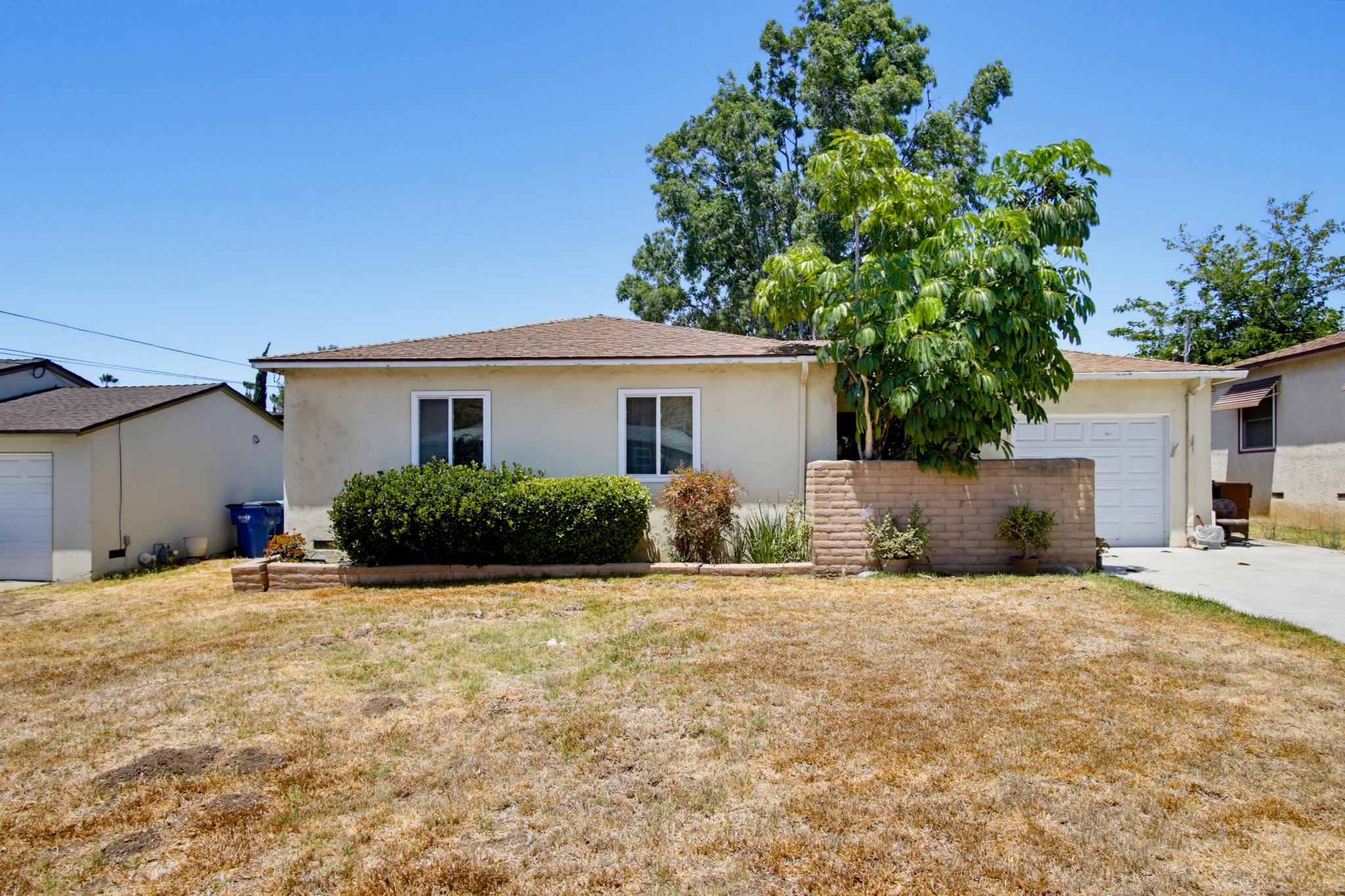 Virtual tour photo 3 of 41 for 3522 Foursome Dr