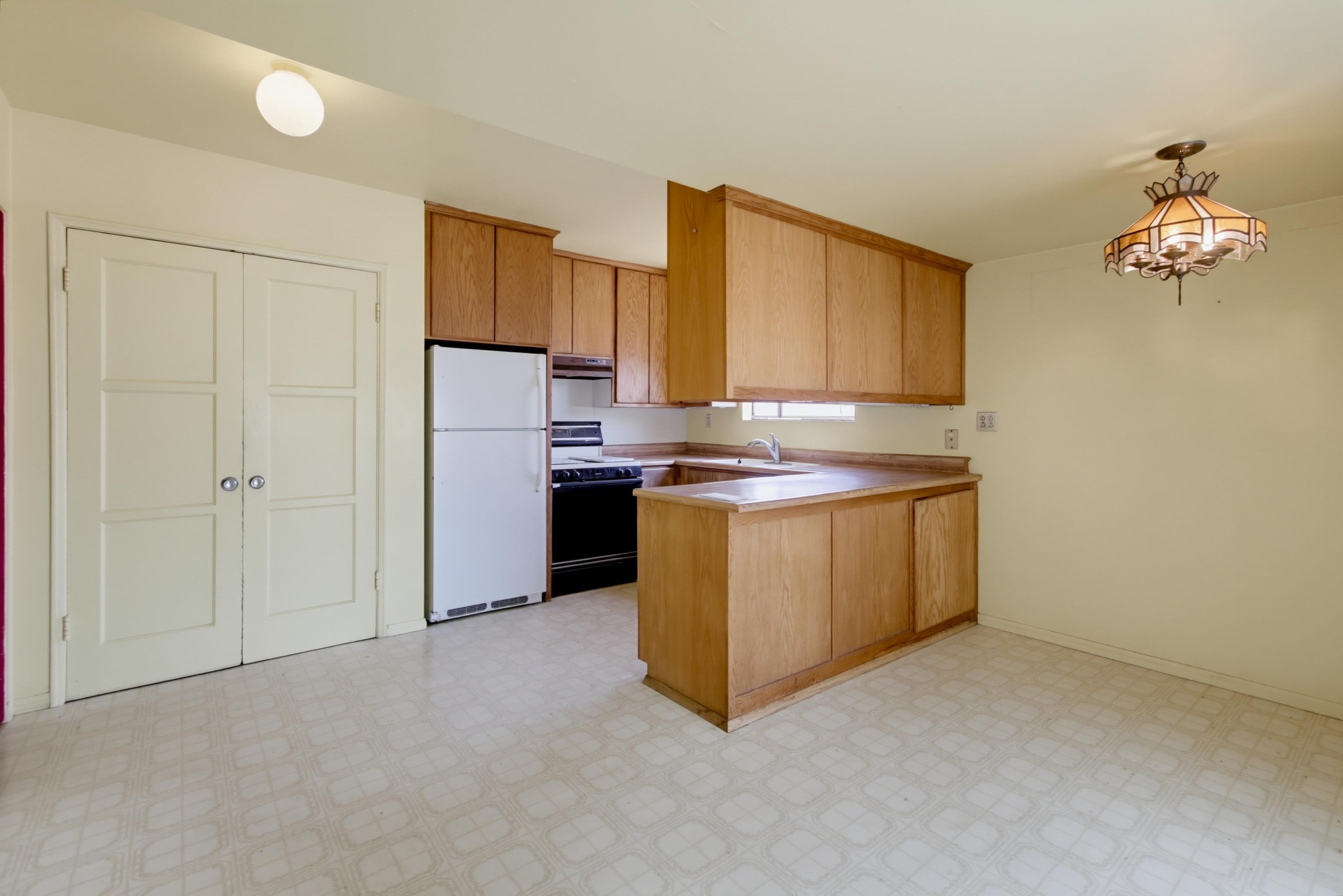 Virtual tour photo 12 of 41 for 3522 Foursome Dr