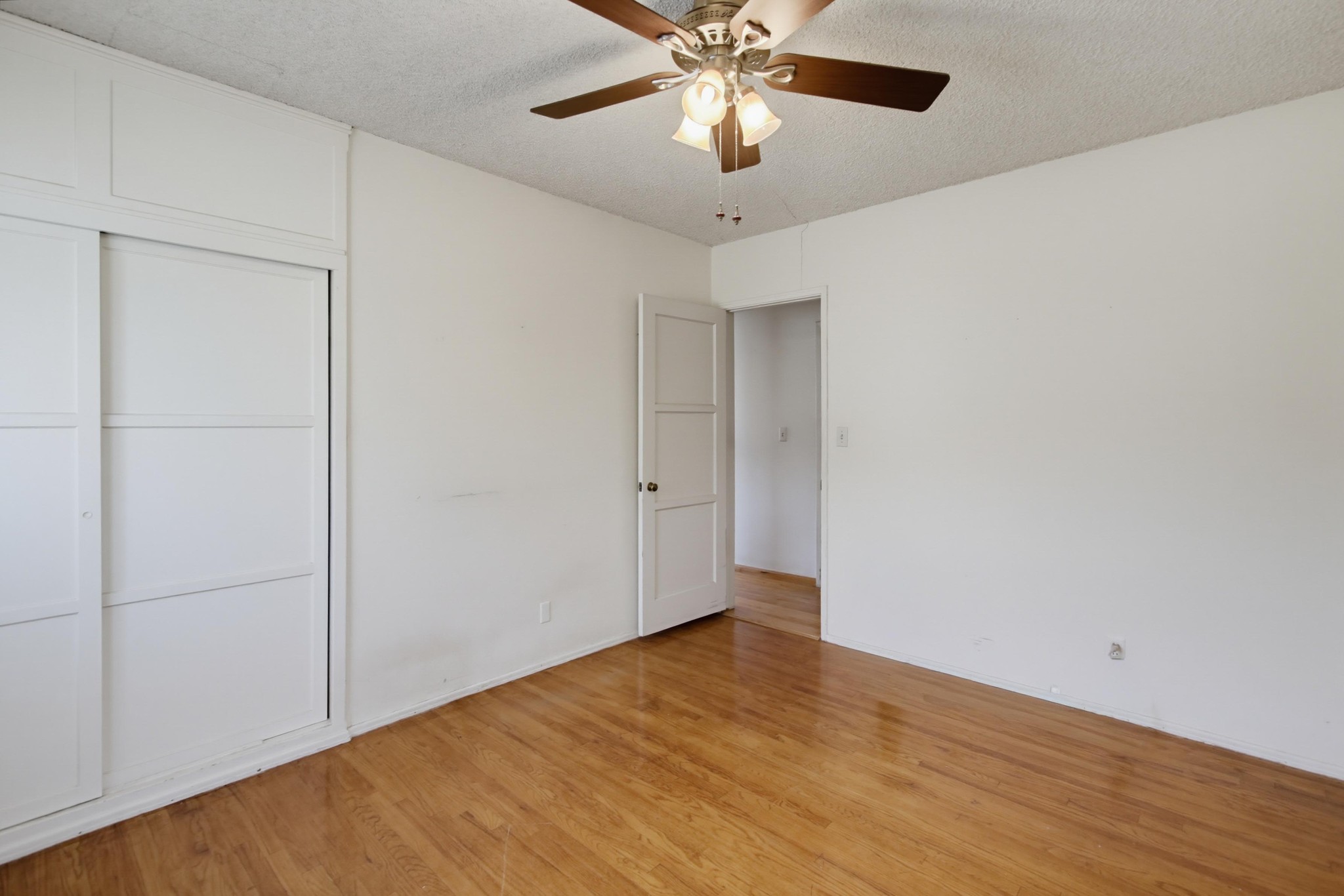 Virtual tour photo 18 of 41 for 3522 Foursome Dr