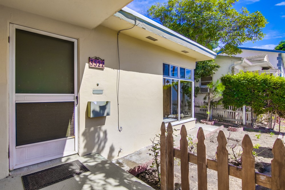 Virtual tour photo 6 of 47 for 3522 Poe St