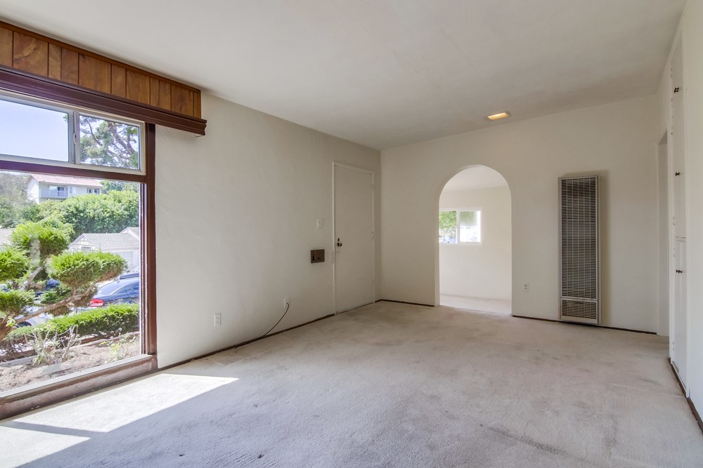 Virtual tour photo 10 of 47 for 3522 Poe St