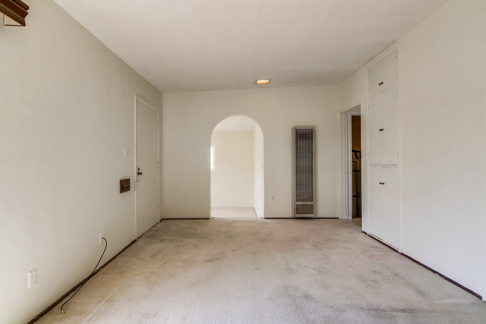 Virtual tour photo 11 of 47 for 3522 Poe St