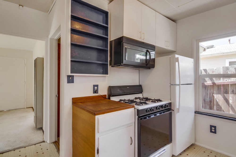 Virtual tour photo 20 of 47 for 3522 Poe St