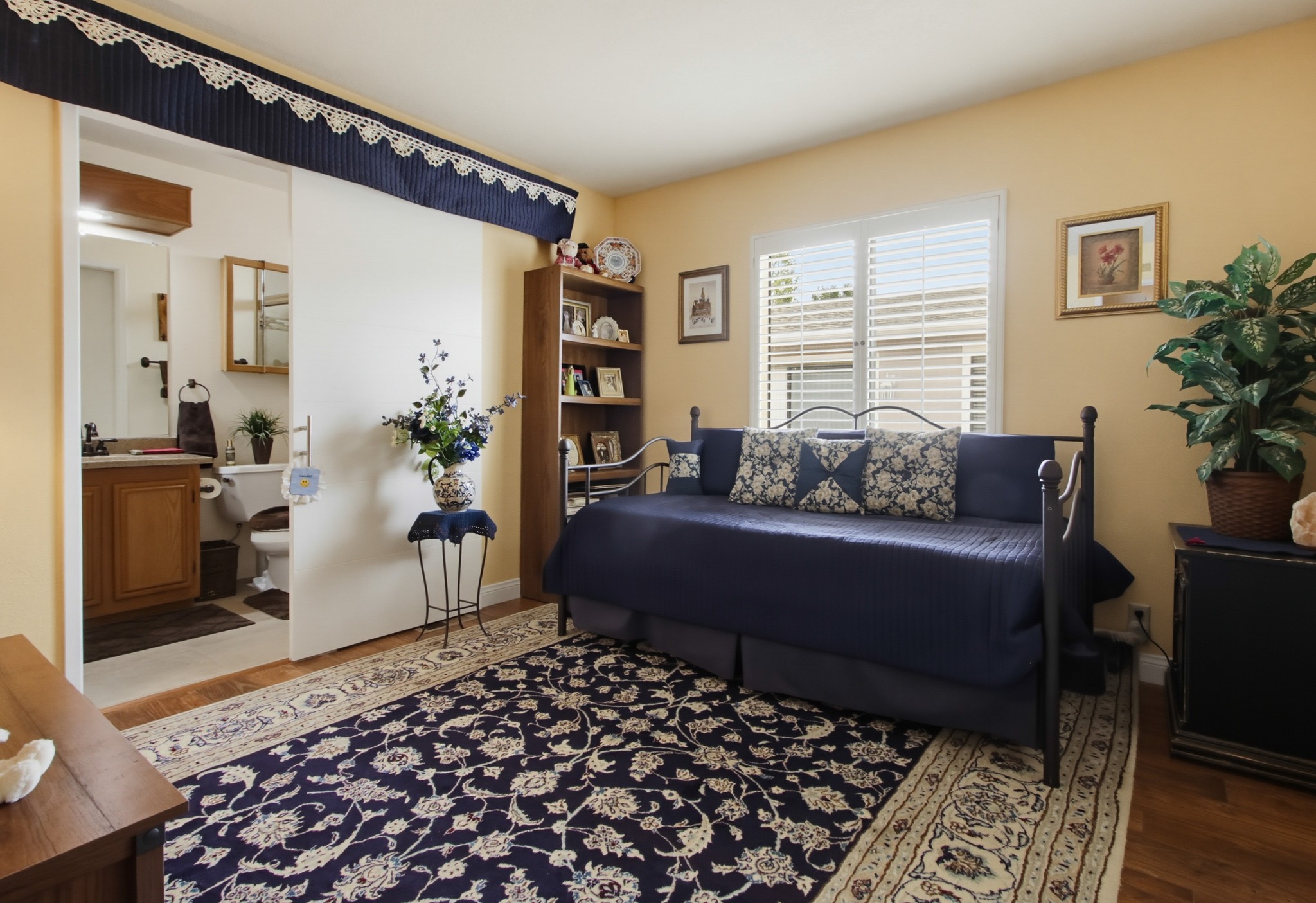 Virtual tour photo 23 of 45 for 3522 Turquoise Ln