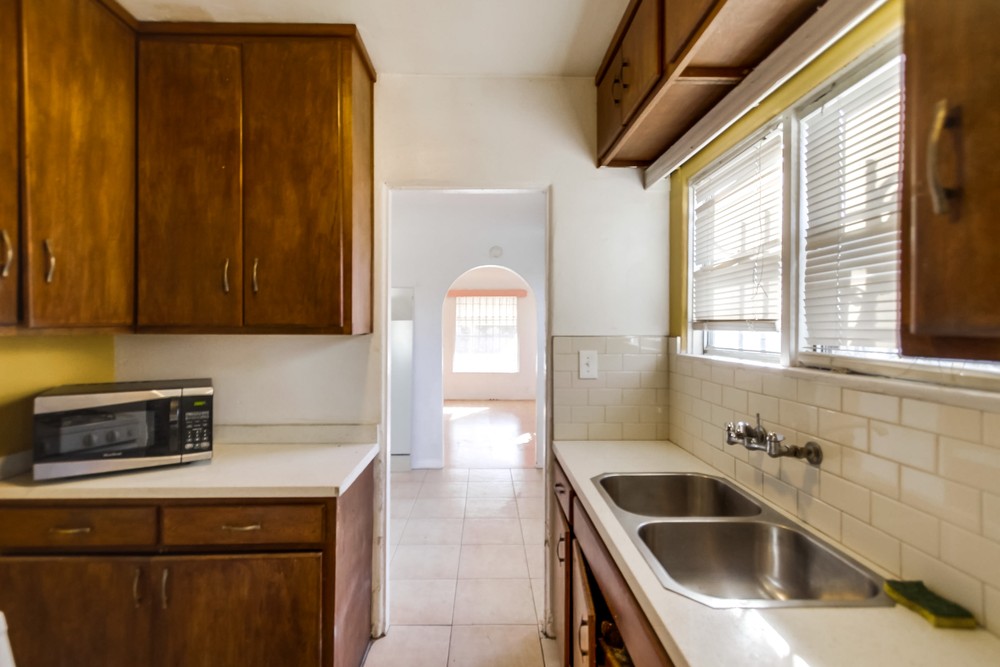 Virtual tour photo 20 of 39 for 3524 Ocean View Blvd