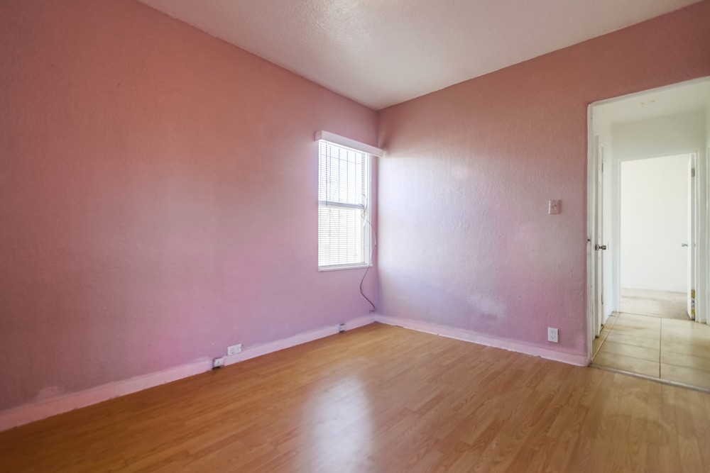 Virtual tour photo 26 of 39 for 3524 Ocean View Blvd