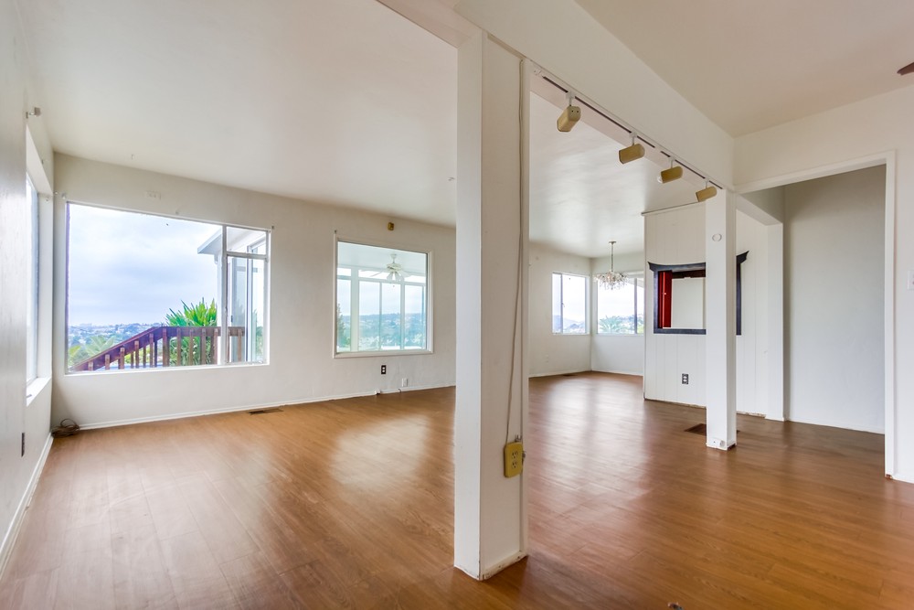 Virtual tour photo 8 of 54 for 3526 Baker St