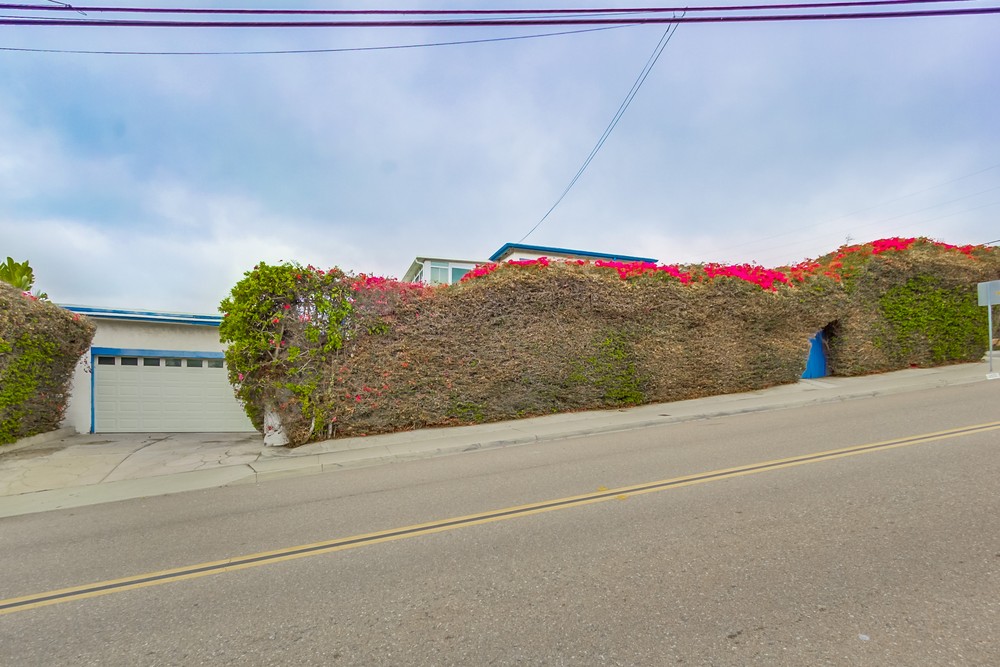 Virtual tour photo 44 of 54 for 3526 Baker St