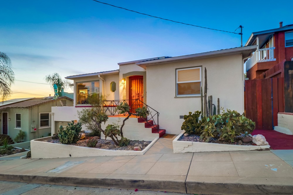 Virtual tour photo 6 of 104 for 3526 Crowell St