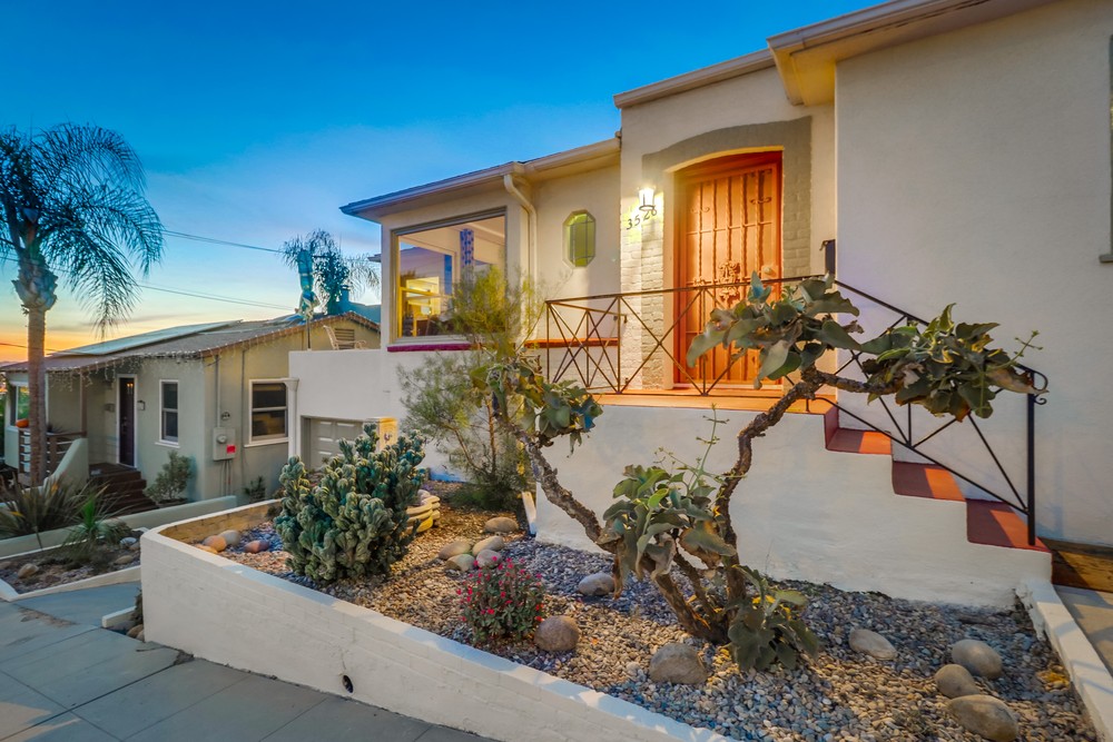 Virtual tour photo 10 of 104 for 3526 Crowell St