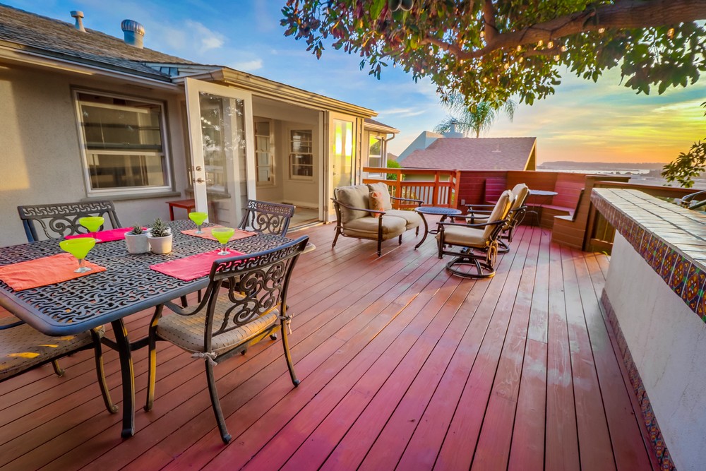 Virtual tour photo 18 of 104 for 3526 Crowell St