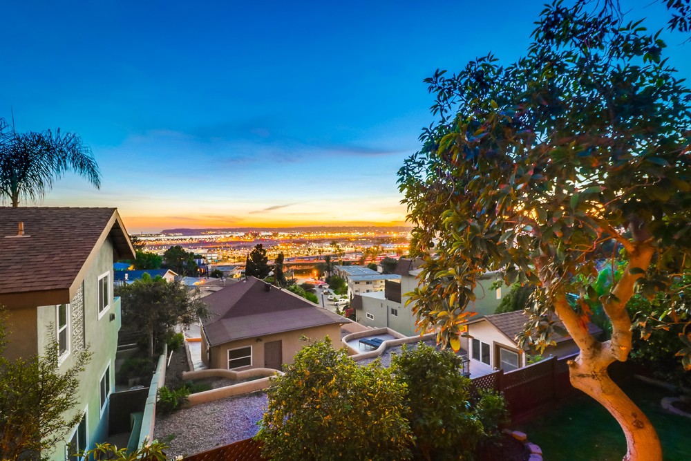 Virtual tour photo 34 of 104 for 3526 Crowell St