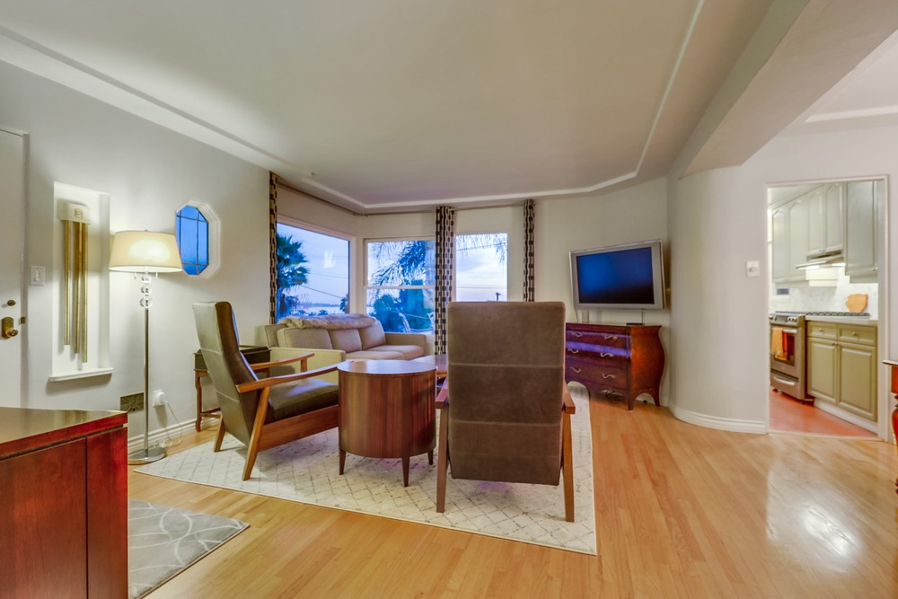 Virtual tour photo 43 of 104 for 3526 Crowell St