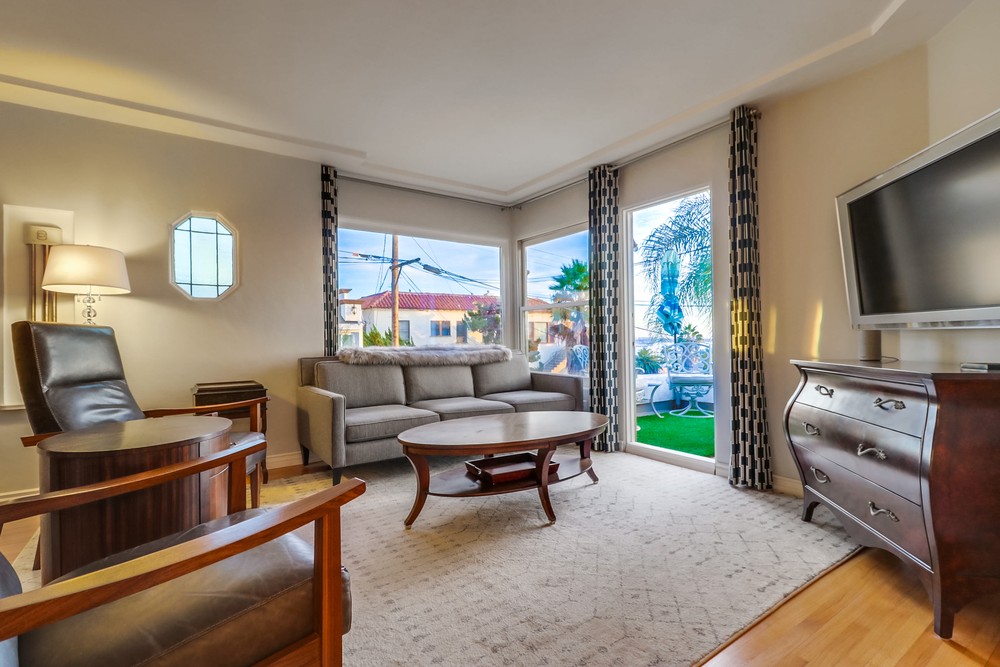 Virtual tour photo 48 of 104 for 3526 Crowell St