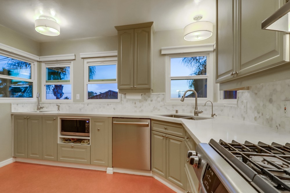 Virtual tour photo 58 of 104 for 3526 Crowell St
