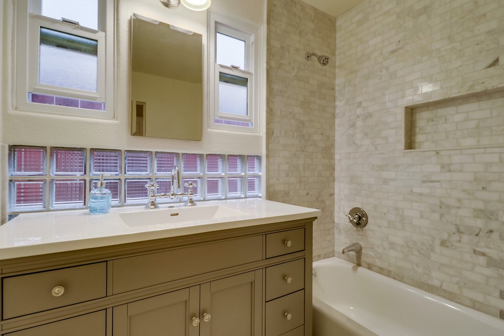 Virtual tour photo 75 of 104 for 3526 Crowell St