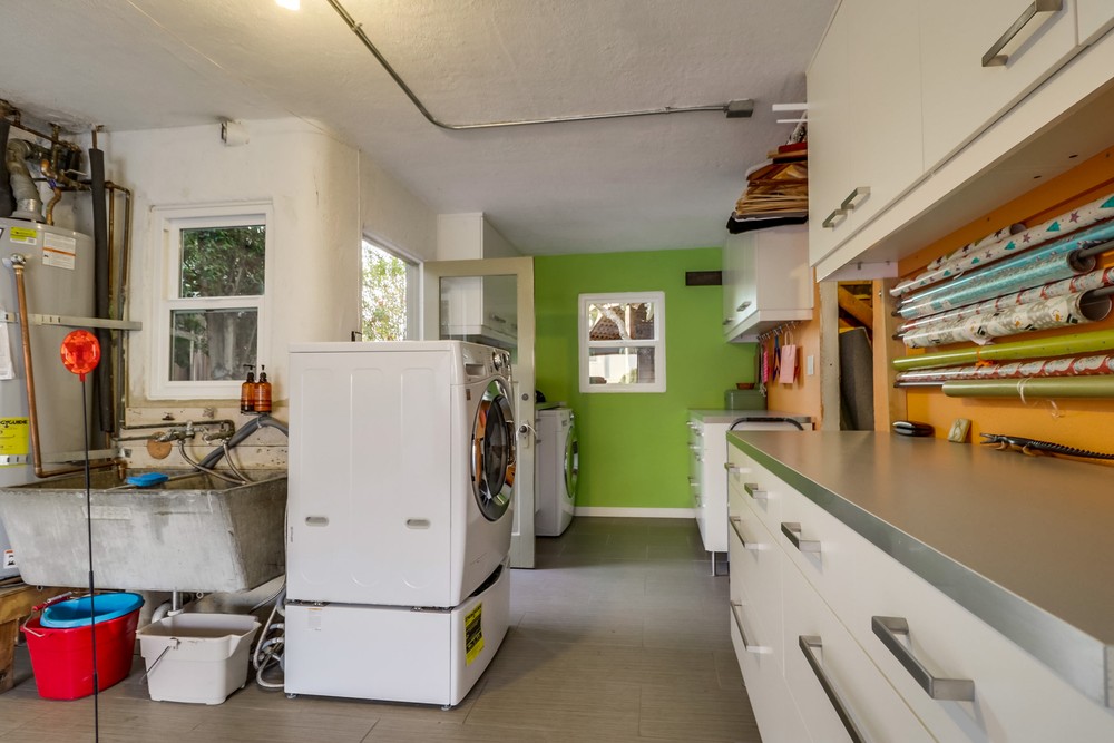 Virtual tour photo 78 of 104 for 3526 Crowell St