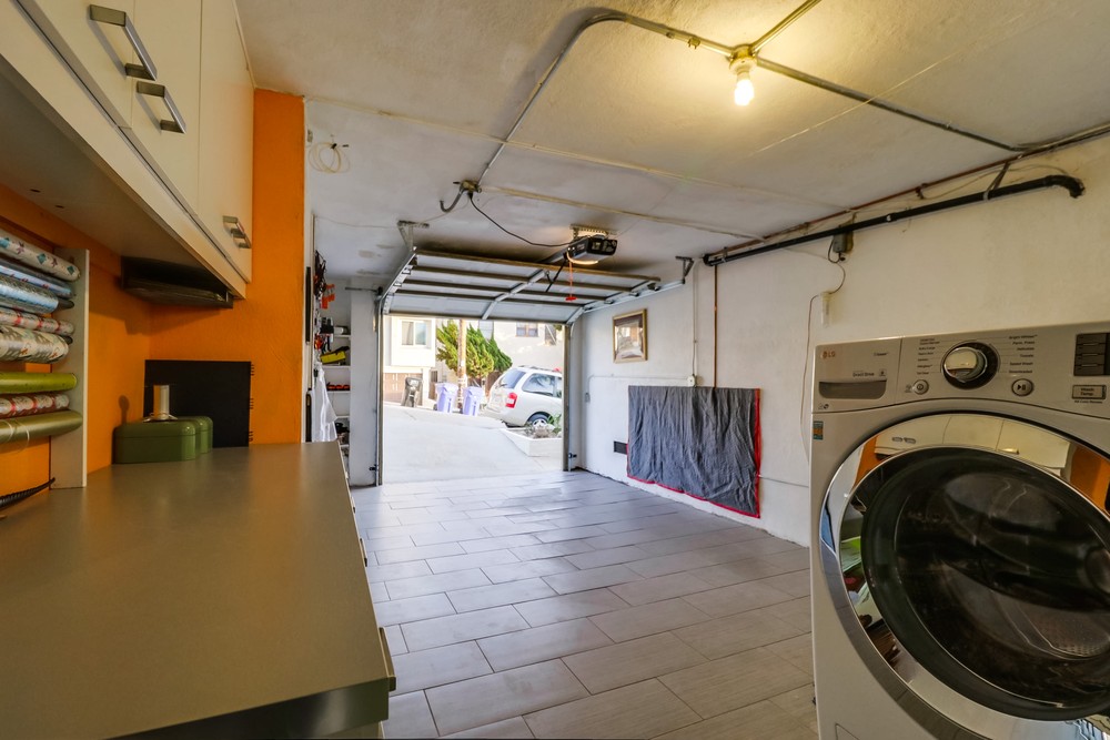 Virtual tour photo 79 of 104 for 3526 Crowell St