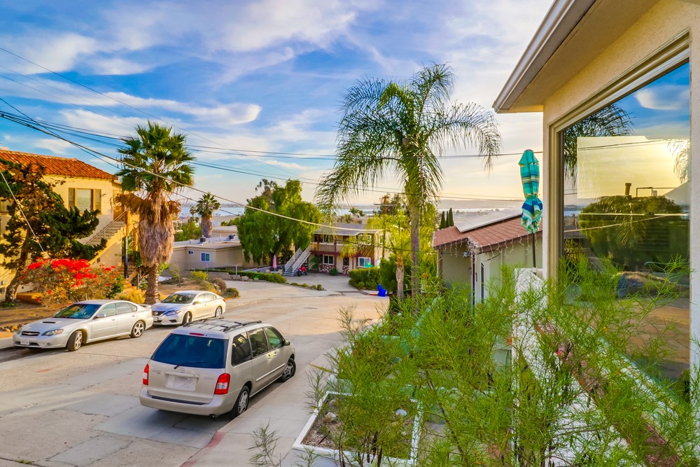 Virtual tour photo 87 of 104 for 3526 Crowell St