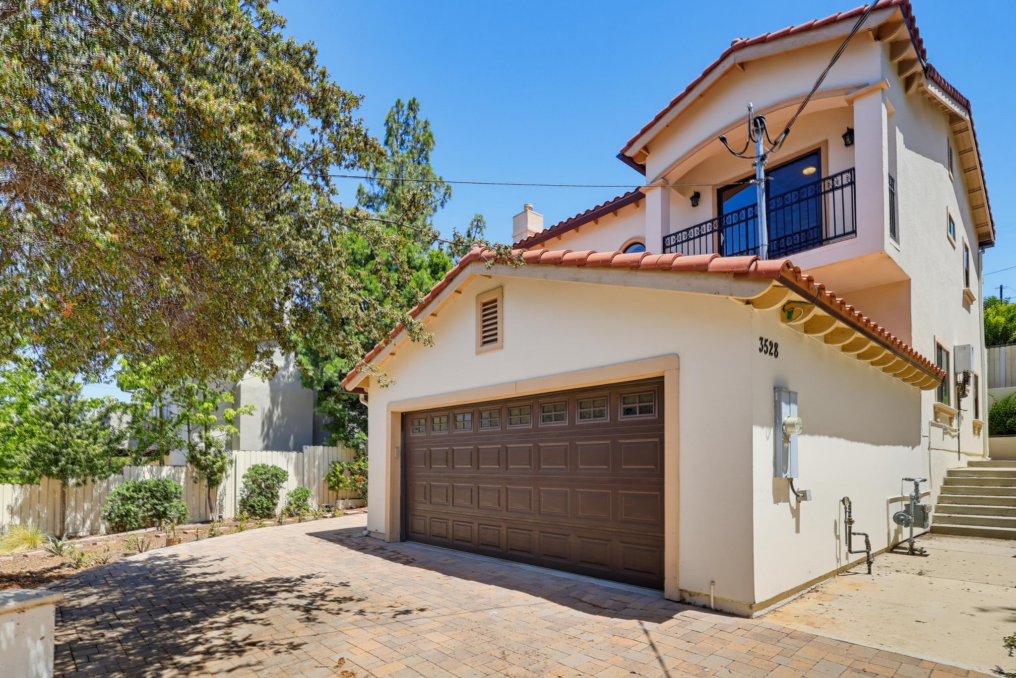 Virtual tour photo 5 of 97 for 3528 Mesquite Dr