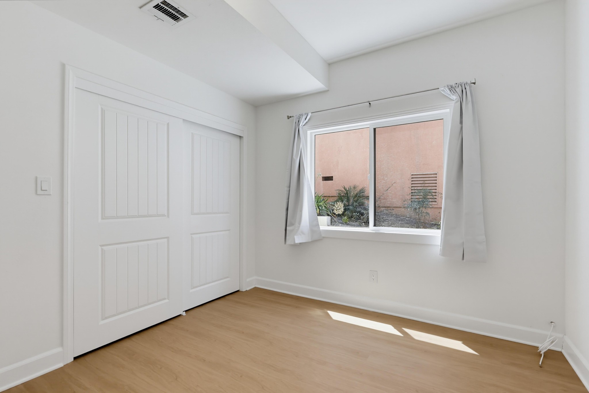 Virtual tour photo 75 of 97 for 3528 Mesquite Dr