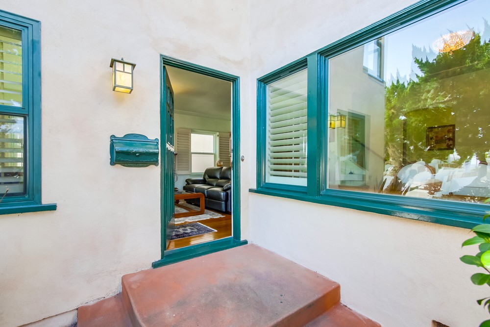 Virtual tour photo 18 of 46 for 3528 Yosemite St