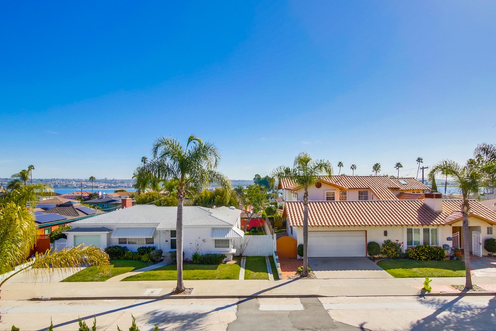Virtual tour photo 30 of 46 for 3528 Yosemite St