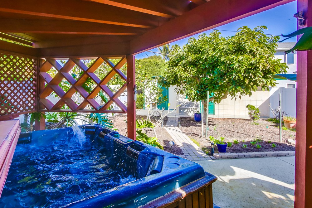 Virtual tour photo 41 of 46 for 3528 Yosemite St