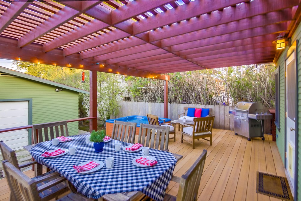 Virtual tour photo 45 of 49 for 3529 Louisiana St