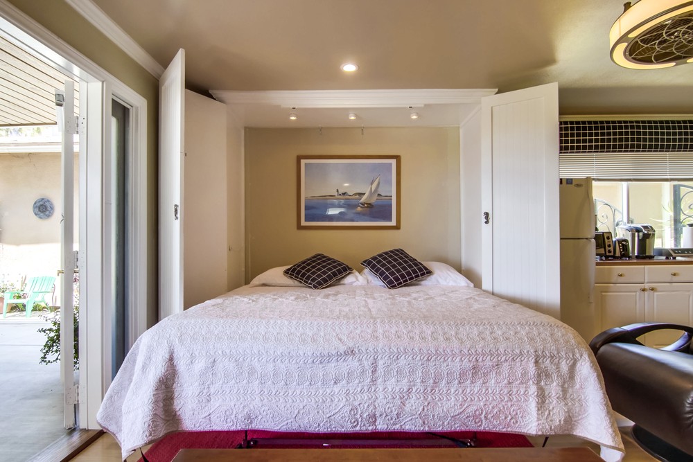 Virtual tour photo 8 of 53 for 3530 Ethan Allen Ave
