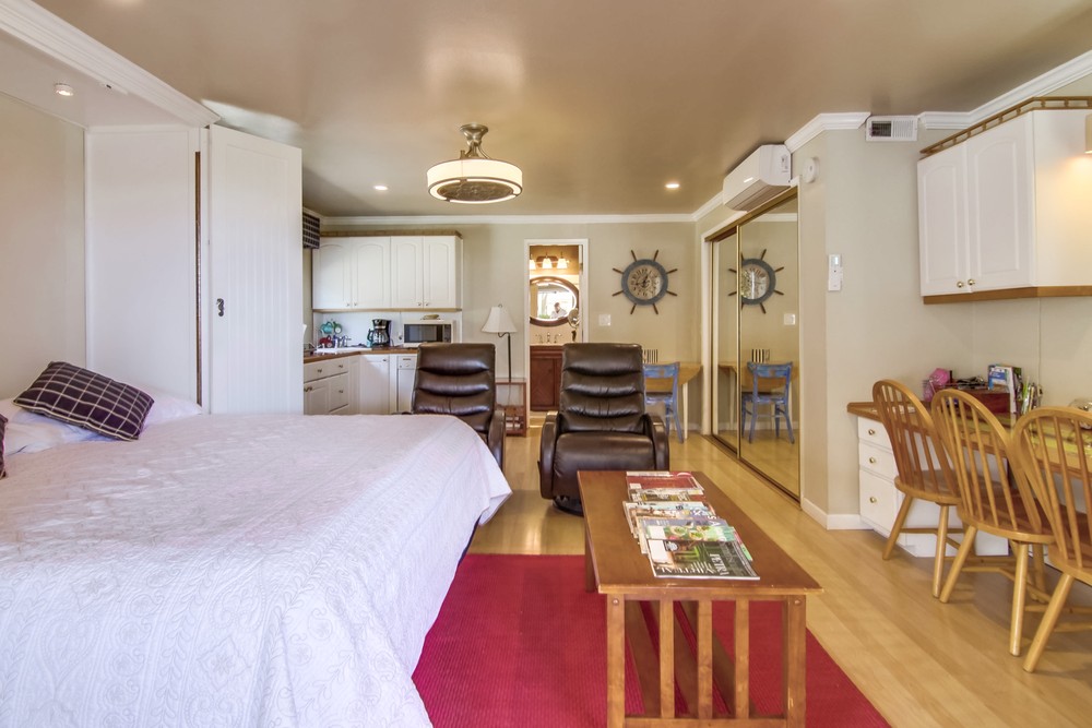 Virtual tour photo 10 of 53 for 3530 Ethan Allen Ave