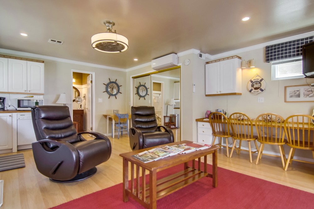 Virtual tour photo 15 of 53 for 3530 Ethan Allen Ave